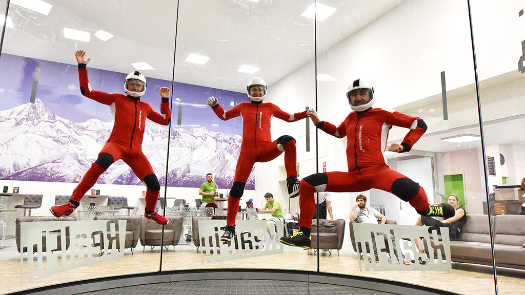 realfly-sion-indoor-skydiving-swiss