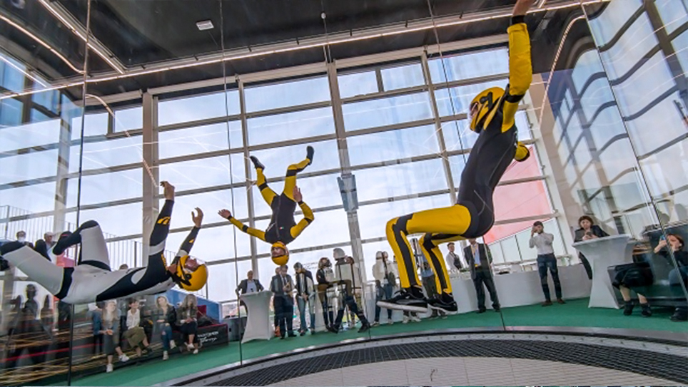 Fastweb-Aero-Gravity-milano-primo-campionato-indoor-skydiving
